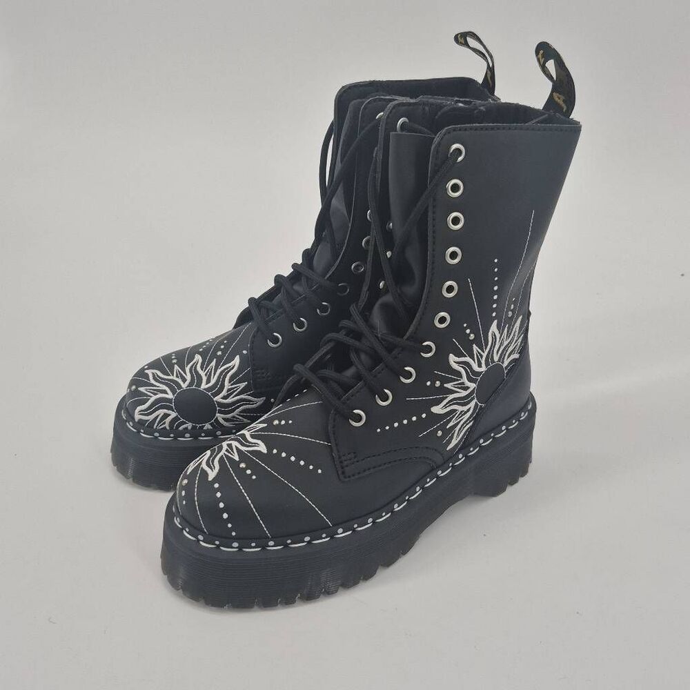 DR. MARTENS JADON HI SOLAR FLARE LEATHER PLATFORMS BOOTS SIZE 7